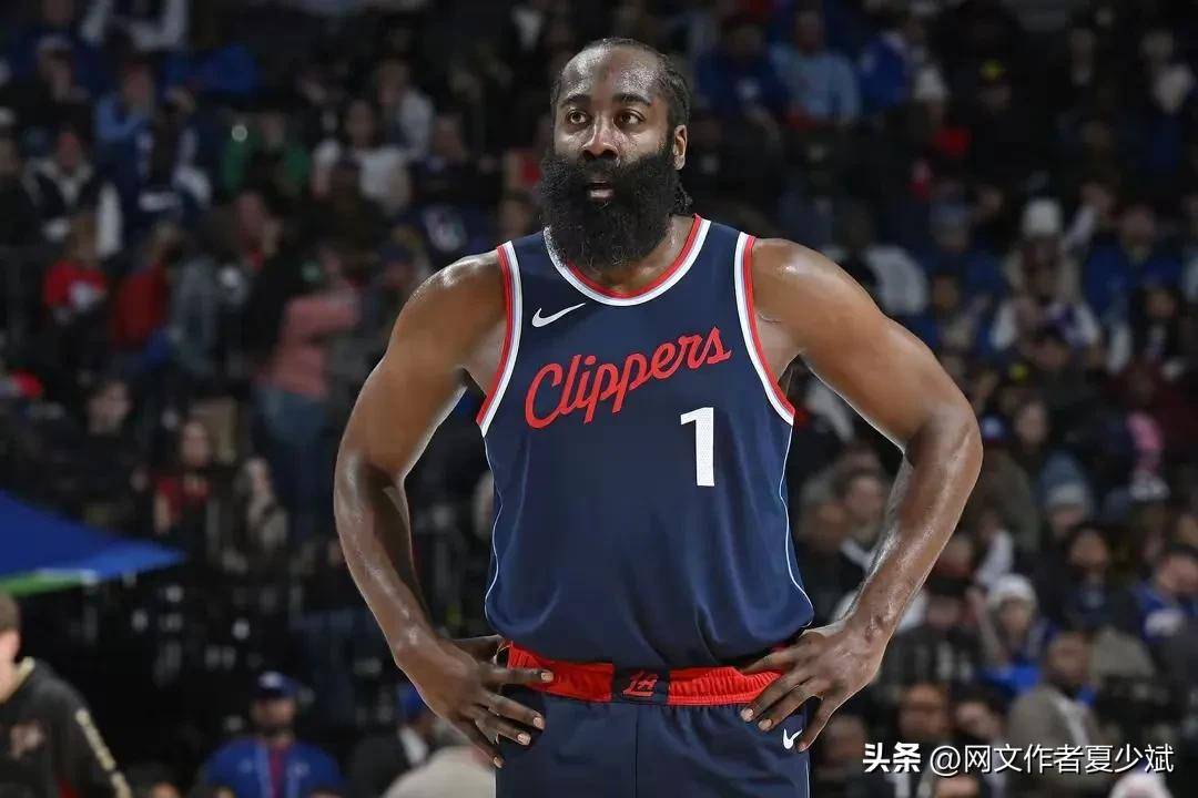 哈登重返赛场，败北首场状态出色，热火观众沸腾！