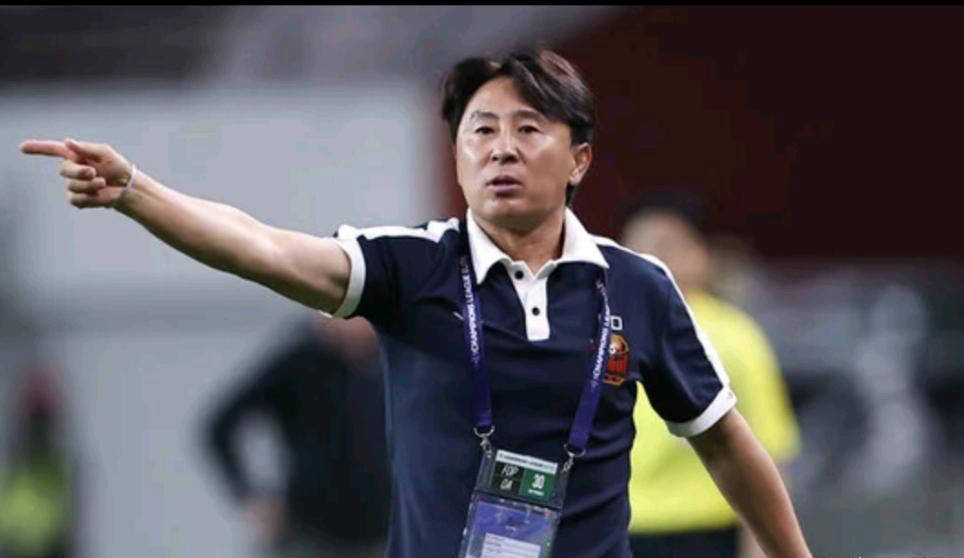 包含集结日成都蓉城备战法甲,单刀错失细节曝光,赛场秩序良好,轮换策略成焦点的词条 包含集结日成都蓉城备战法甲,单刀错失细节曝光,赛场秩序良好,轮换策略成焦点的词条